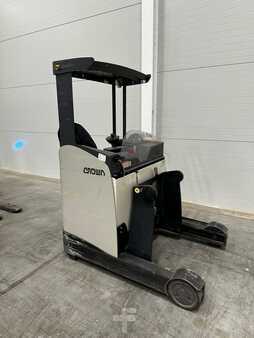 Carrelli retrattili 2016  Crown ESR5240 (1)