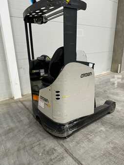 Carrelli retrattili 2016  Crown ESR5240 (4)