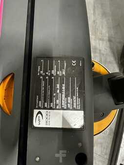 Porta-paletes elétrico 2017  Crown WP2320 (3)