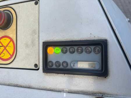 Teherautóra szerelhető targonca 2017  Palfinger F3 253 PX4W (10)