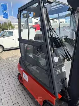 Elektro 4 Rad 2002  Linde E16P-02 (2)