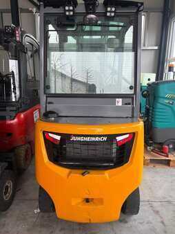 Diesel gaffeltruck 2018  Jungheinrich DFG 320S (3)