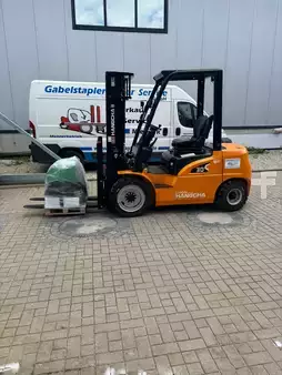 Elektro 4 Rad 2023  HC (Hangcha) CPD30-XEY2H1-SI (1)
