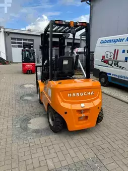 Elektro 4 Rad 2023  HC (Hangcha) CPD30-XEY2H1-SI (2)