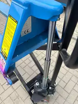 Scherenhubwagen 2018  HanseLifter JF-PU-01 (2)