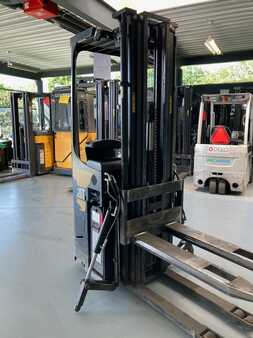 Stacker stå på 2019  CAT Lift Trucks NSR16N (3)