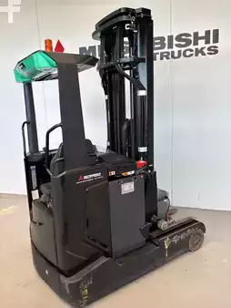 Skyvemast 2015  CAT Lift Trucks RM25N2X (4)