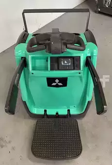 Elektriske plattform lastebiler 2021  Mitsubishi PBV20N3 (3)