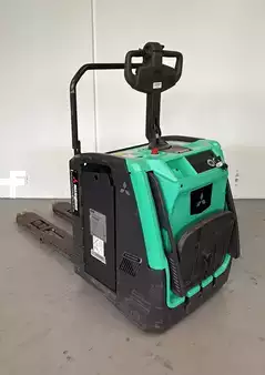 Elektriske plattform lastebiler 2021 Mitsubishi PBV20N3 (2)