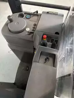 Apilador conductor incorporado 2022  Atlet AJN160 (3)