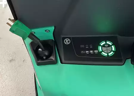 El-pallevogn 2022  Mitsubishi PBP16N2 (4)