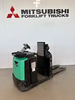 Horizontális komissiózó 2022  Mitsubishi OPB12N2FP (1)