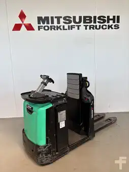 Horizontális komissiózó 2022  Mitsubishi OPB12N2FP (1)