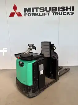 Horizontális komissiózó 2022  Mitsubishi OPB12N2FP (1)