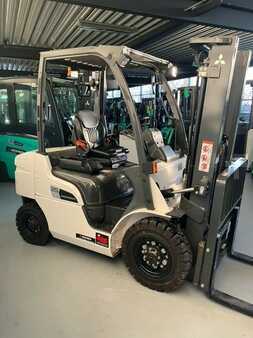 Diesel heftrucks 2023 Mitsubishi FD25N3 (1)