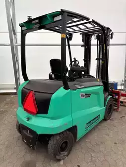 Eléctrico - 4 rodas 2023  Mitsubishi FB35N (4)