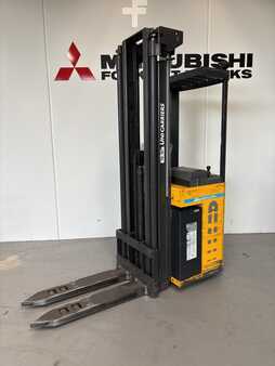 Stapelaars met staplatform 2019  Atlet ASN200 (2)