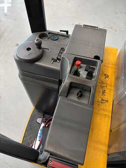 Stapelaars met staplatform 2019  Atlet ASN200 (4)