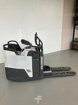 Stapelaars met staplatform 2020 Atlet PLP 200 (1)