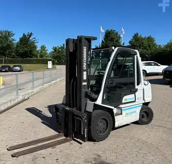 Gas truck 2019  Unicarriers DX32 (1)