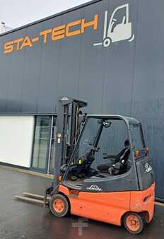 4-wiel elektrische heftrucks 2004 Linde E20-02 / Batterie 2019 (2)
