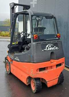 4-wiel elektrische heftrucks 2004 Linde E20-02 / Batterie 2019 (3)