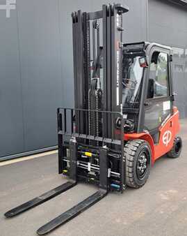 4-wiel elektrische heftrucks 2024 EP Equipment EFL303S (4)