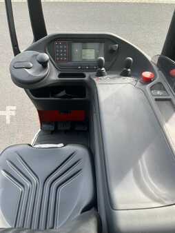 Reach Truck 2018  Linde R12B-01 (5)