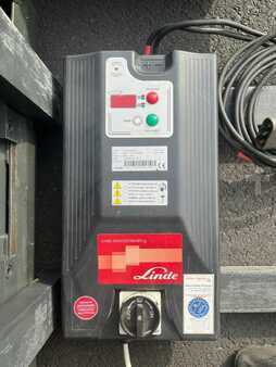 Reach Truck 2018  Linde R12B-01 (7)