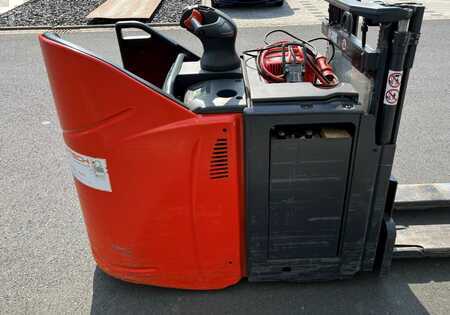 Stapelaars met staplatform 2021 Linde D12 HP SP (3)