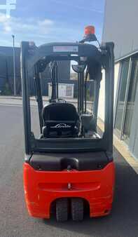 3-wiel elektrische heftrucks 2020  Linde E20L-02 (3)