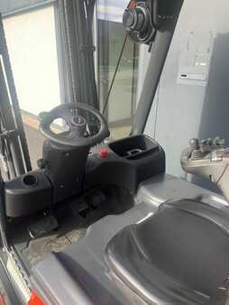 3-wiel elektrische heftrucks 2020 Linde E20L-02 (4)