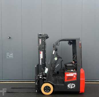El truck - 3 hjulet 2025  EP Equipment CPD15TVL (1)