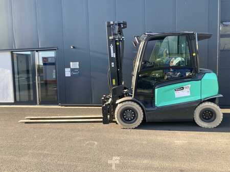 4-wiel elektrische heftrucks 2022 Mitsubishi FB50CN (1)