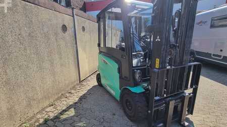 Elektro čtyřkolový VZV 2019  Mitsubishi FB25N (2)