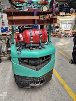 Treibgasstapler 2009  Mitsubishi FG20CN (3)