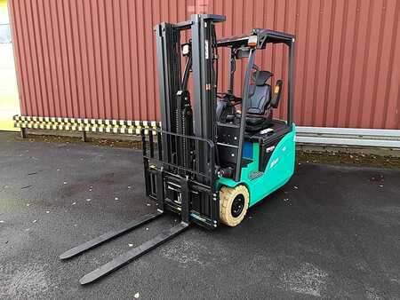 Elektro tříkolové VZV 2025  Mitsubishi L´M ECBT16Q (1)