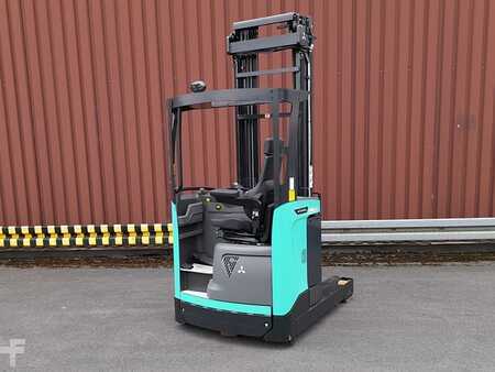 Chariots à mât rétractable 2025  Mitsubishi RB16N3 (5)