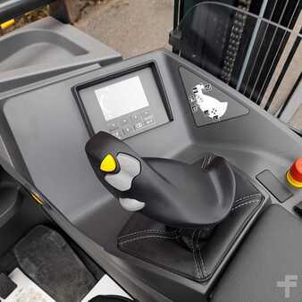Chariots à mât rétractable 2025  Mitsubishi RB16N3 (6)