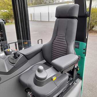 Chariots à mât rétractable 2025  Mitsubishi RB16N3 (7)
