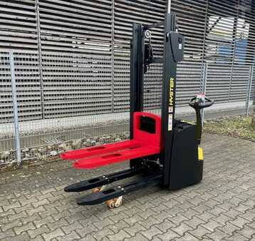 Stapelaars 2024  Hyster S 1.4 iL (2)
