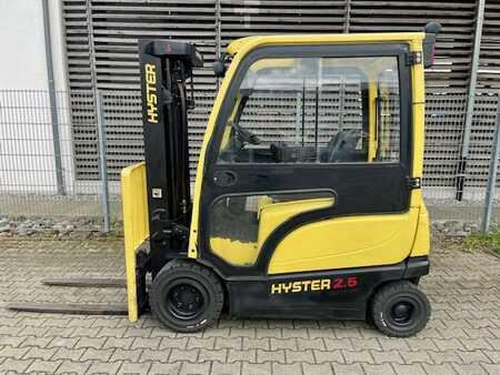 Elektro čtyřkolový VZV 2015  Hyster J 2.5 XN Advance (2)