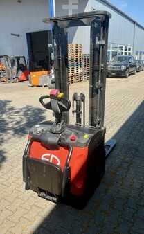 Pallet Stackers 2022  EP Equipment ES 16-RS (5)