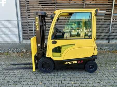 Elektro 4 Rad  Hyster J 2.5 XN (2)