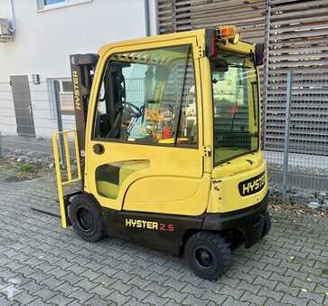 Elektro 4 Rad  Hyster J 2.5 XN (3)