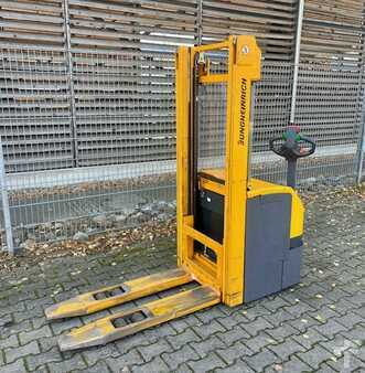 Hochhubwagen  Jungheinrich EJC 216 (1)