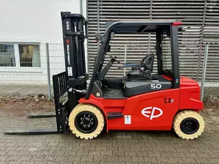 Elektro 4 Rad 2025  EP Equipment CPD 50 L1 (2)