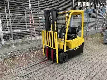 Elektrisk- 3 hjul 2020  Hyster J 1.6 XNT (1)