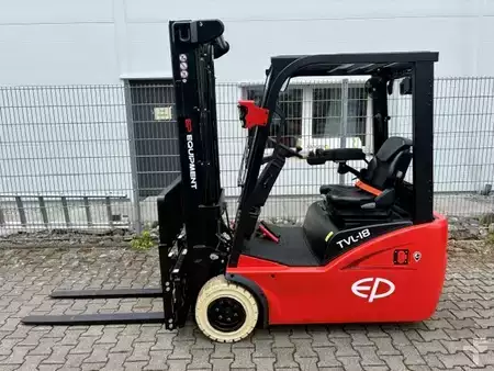 3-wiel elektrische heftrucks 2026  EP Equipment TVL 182 (2)