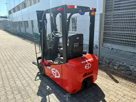 Elektromos 3 kerekű 2026  EP Equipment TCL 152 (3)